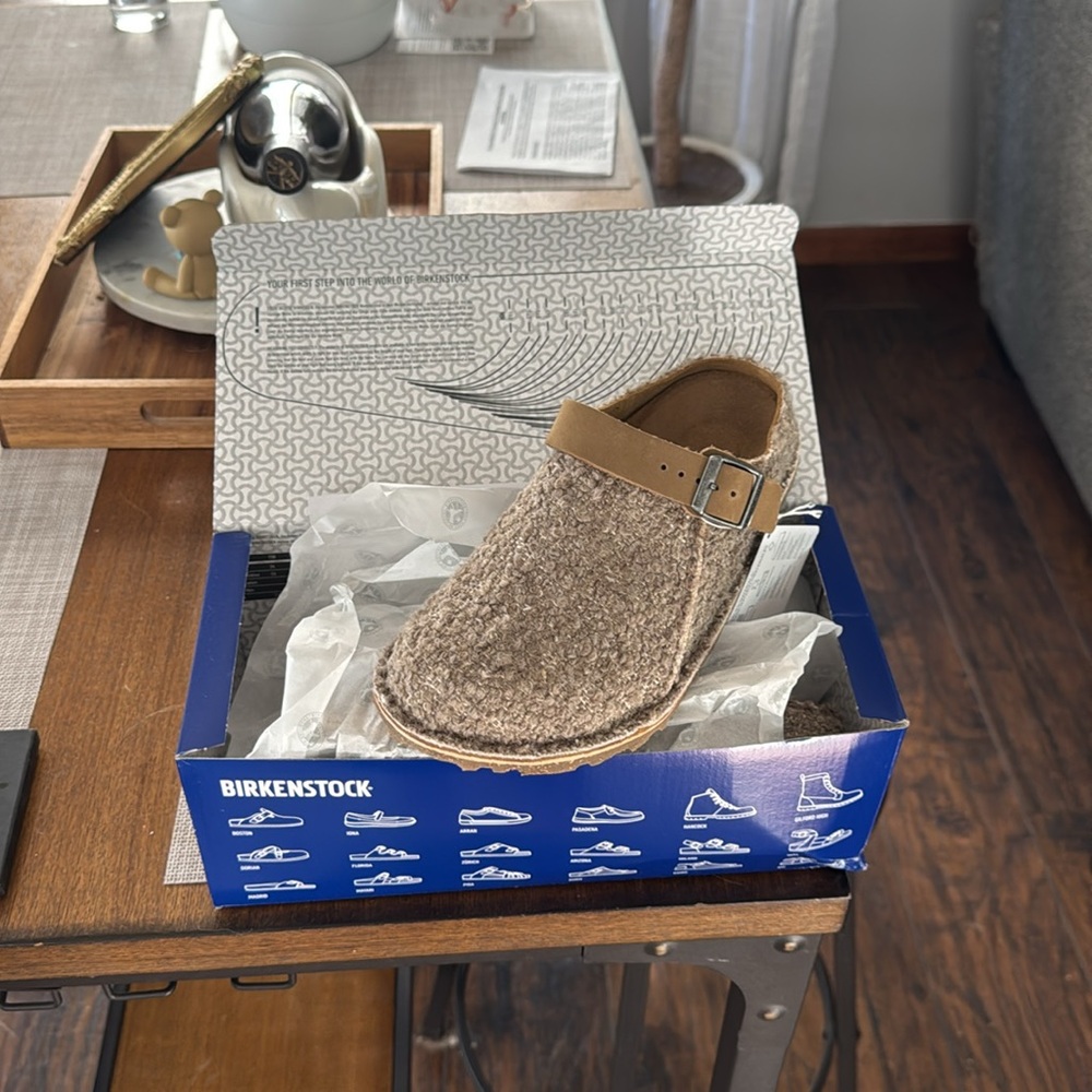 Birkenstock Boucle Sling Back 🤎 - Picture 2 of 5